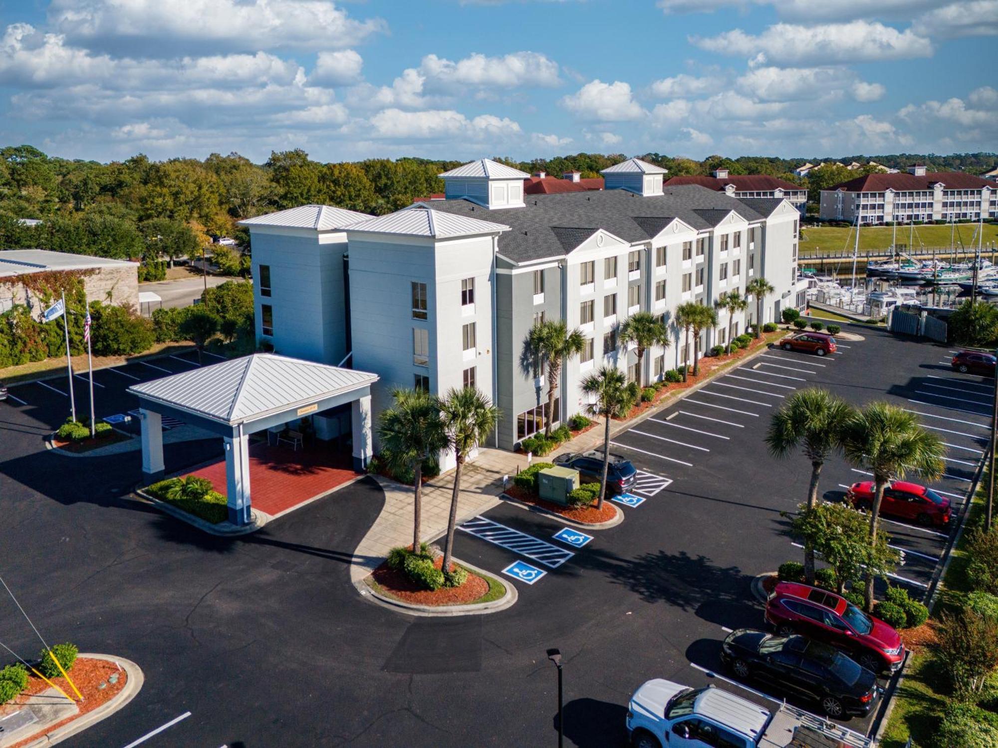 Holiday Inn Express North Myrtle Beach - Little River, An Ihg Hotel Exterior photo